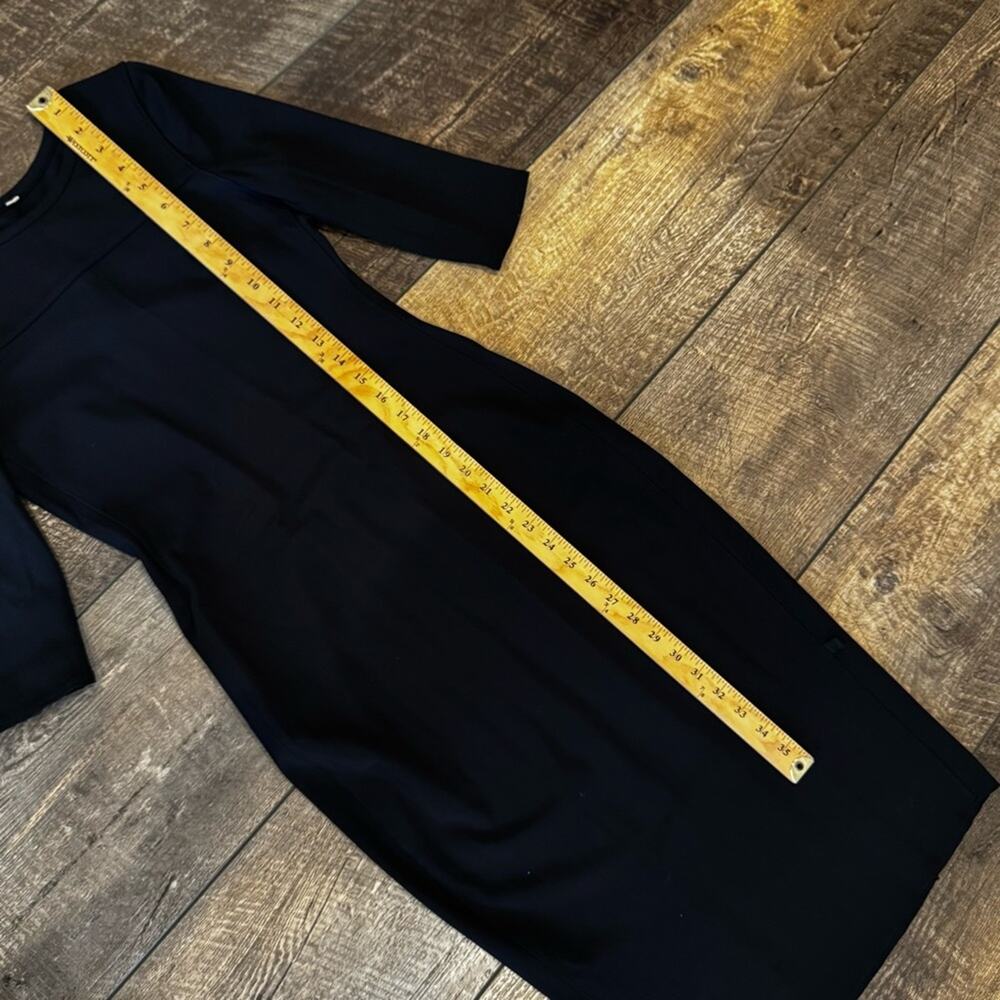 Lululemon Out Of This World Dress Midi Half Sleeve Bodycon Black Dress Size 4-6 - Picture 4 of 6